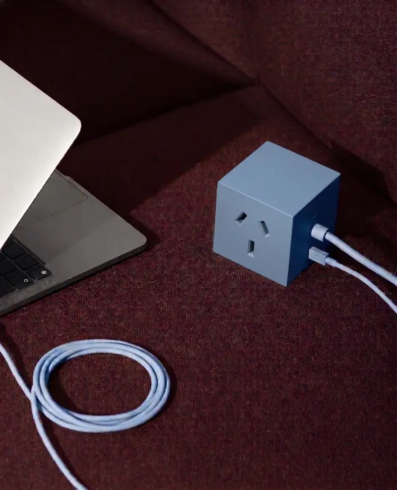 Combo D: Dock II + cable